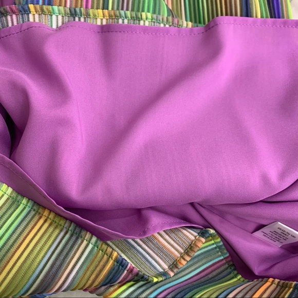 Drew Anthro Alina Sleeveless Top Rainbow Striped - Picture 5 of 11